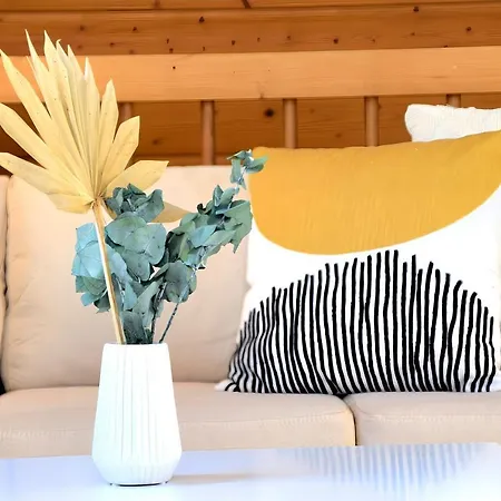 Romantic-apartment - Altbauflair Mit Dachterrasse & Waldblick, Maisonette, 80m2