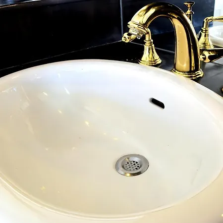 Apartment Romantic-apartment - Altbauflair Mit Dachterrasse&waldblick, Maisonette, 80m2 Annweiler am Trifels