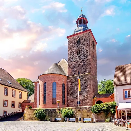 Appartamento Romantic-apartment - Altbauflair Mit Dachterrasse & Waldblick, Maisonette, 80m2 Annweiler am Trifels